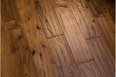 Considering Hardwood Floor Replacement in Pittsburgh, PA: What to Expect
